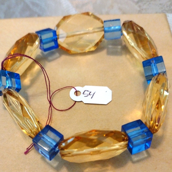 Artemis's Gems custom-made beaded bracelet with large gold and blue beads - Picture 1 of 3